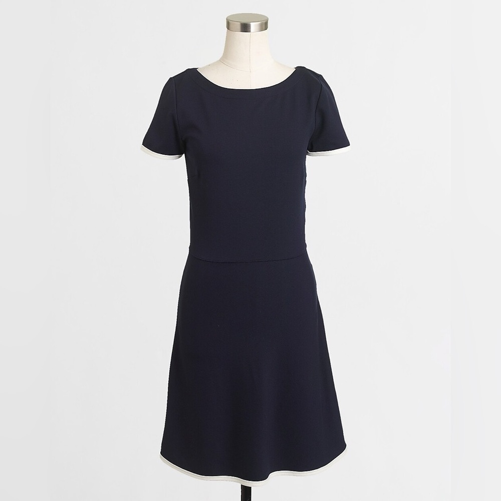 Cute j crew factory blue with white outline dress